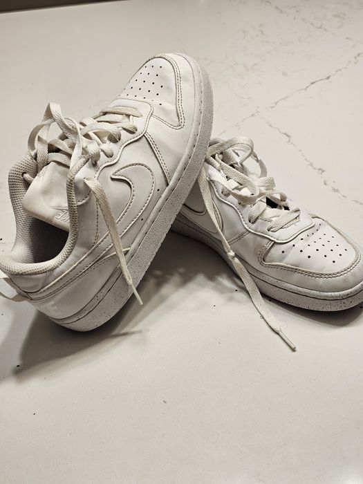 Tenis Nike court