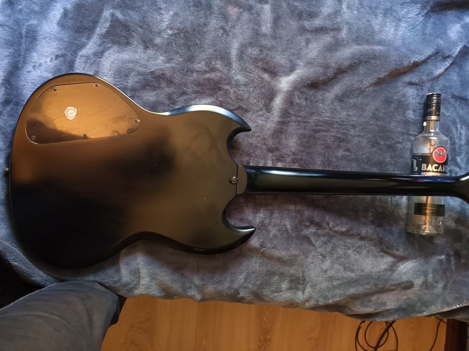Epiphone G-400 / SG goth