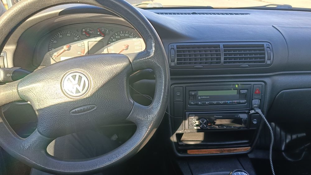 Volkswagen Passat 1.6 LPG (klima)