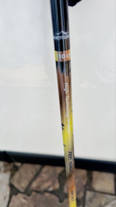 Bastões de caminhada ou bastões de trekking