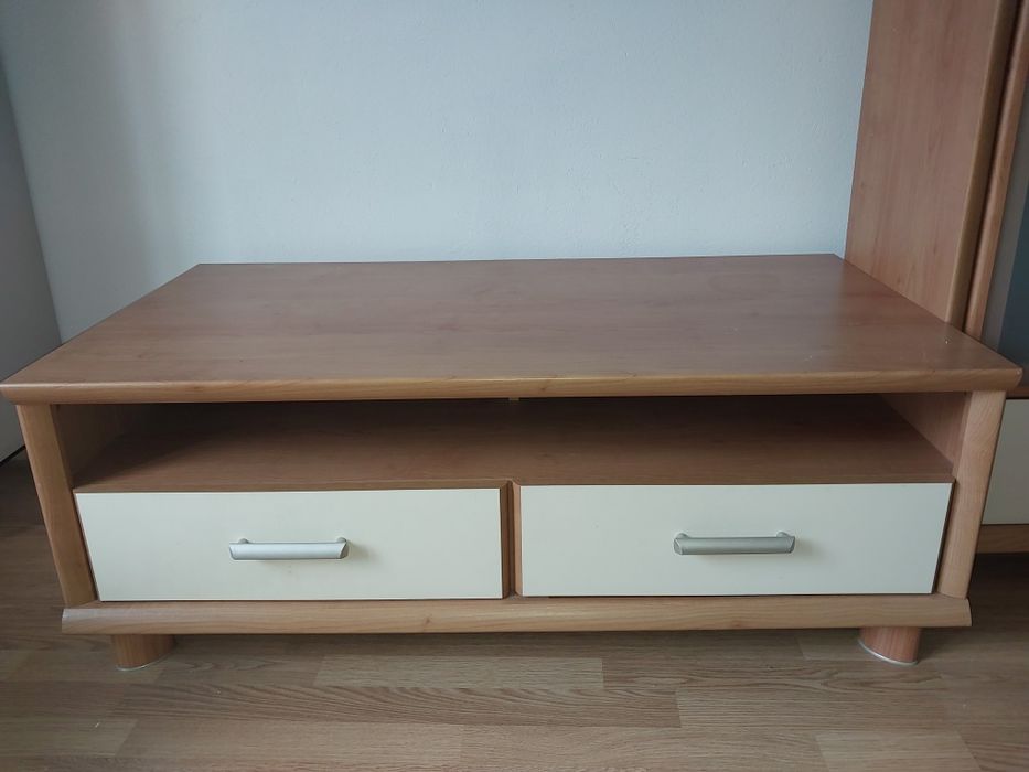 Meblościanka pod telewizor