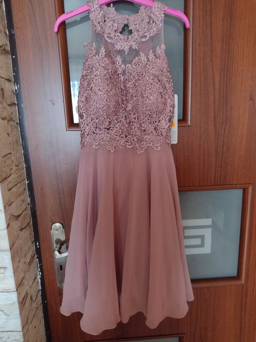 Nowa sukienka brudny róż