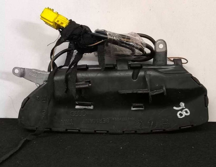 Airbag Banco Direito 8L3880242 - AUDI A3