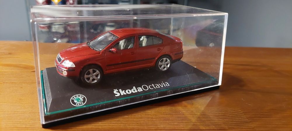 Model 1:43 Skoda Octavia II Abrex