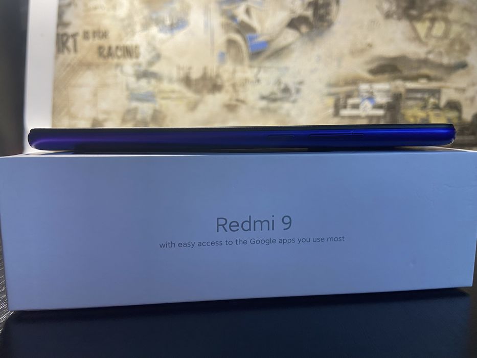 Телефон redmi 9,в майже ідеальному стані(все зображено на фото).