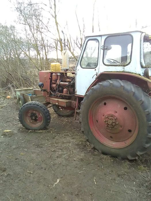 Трактор ЮМЗ -6 trak