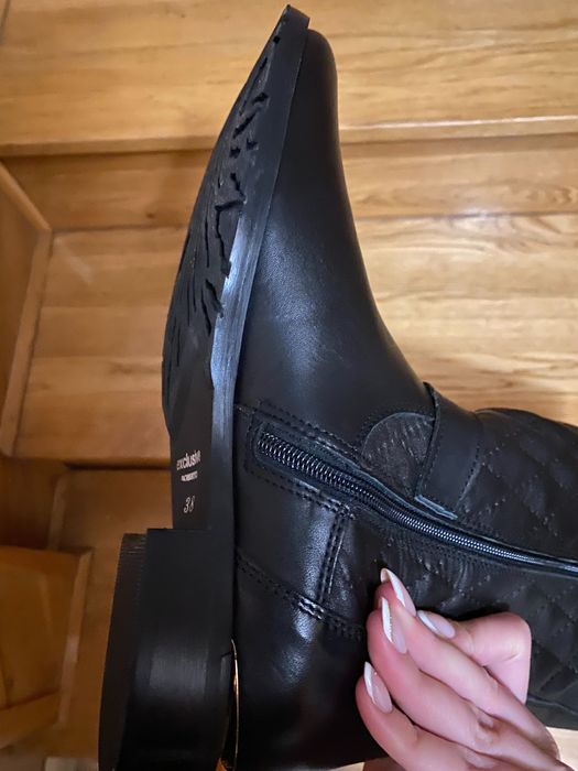 Nowe skórzane kozaki rozm 38
