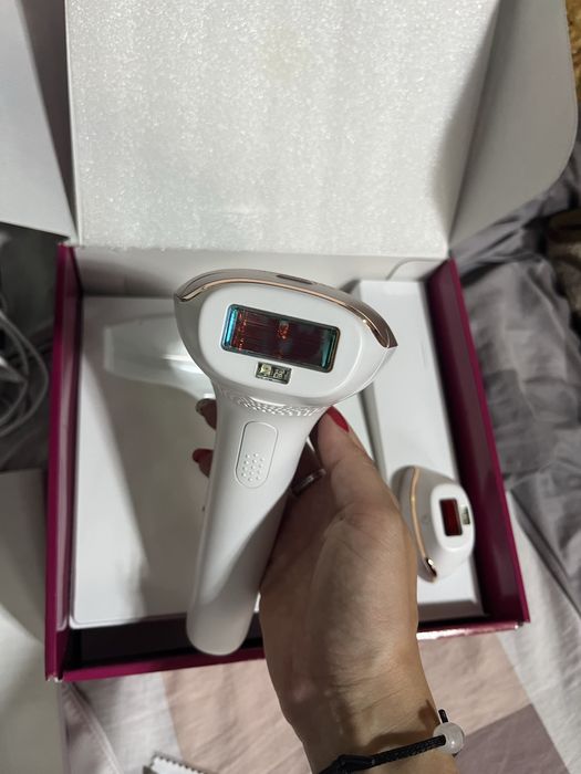 Фотоепілятор Philips