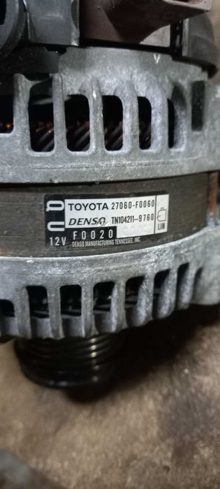 Генератор Toyota Rav4 2.5 2020 год