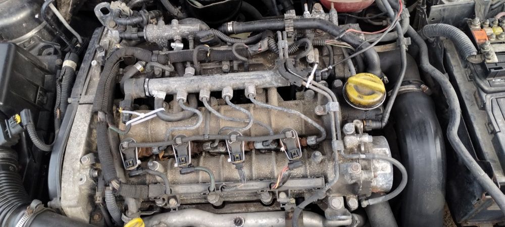 Fiat Croma 2006 silnik 1.9  150 koni 110kw