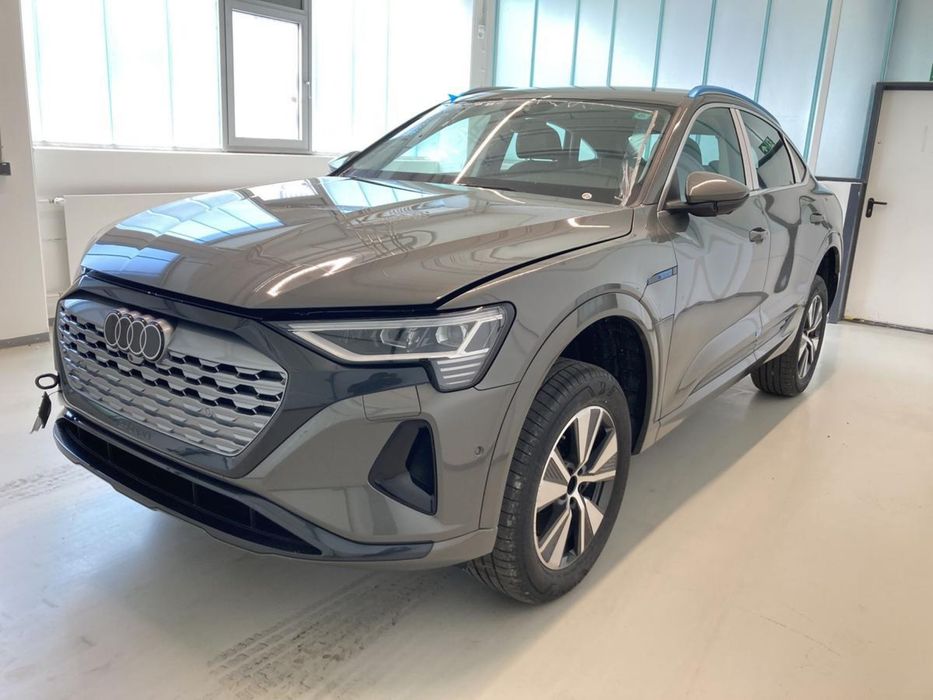 Капот Ауди Audi Ауді E Tron Етрон без пробігу