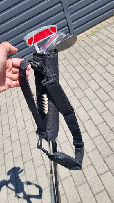 Mini torba golfowa na małe pole. Hit!