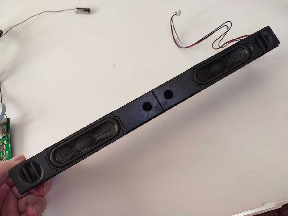KIVI 50U600KD разборка : блок питания, T-con, НОЖКИ, блок динамиков 12W