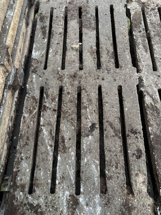 Ruszta betonowe dla trzody chlewnej