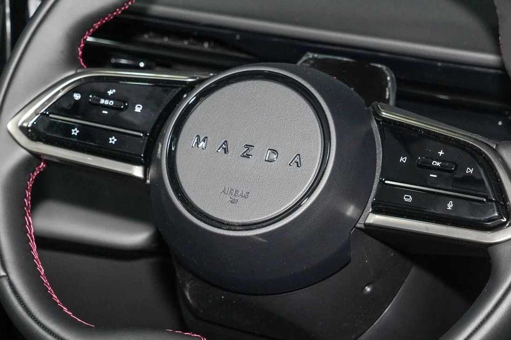 Електромобіль Mazda EZ-60 EV 600 Max Sport 2WD 2026, Crystal Soul Red, чорний салон