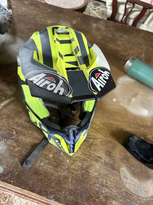 Capacete    airoh