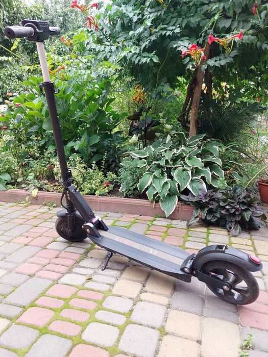 Електросамокат Kugo s3