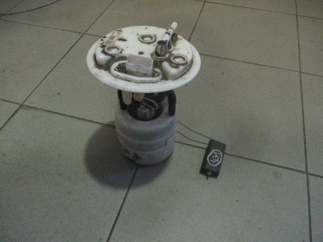 Bomba de combustível CITROËN C2 (JM_)