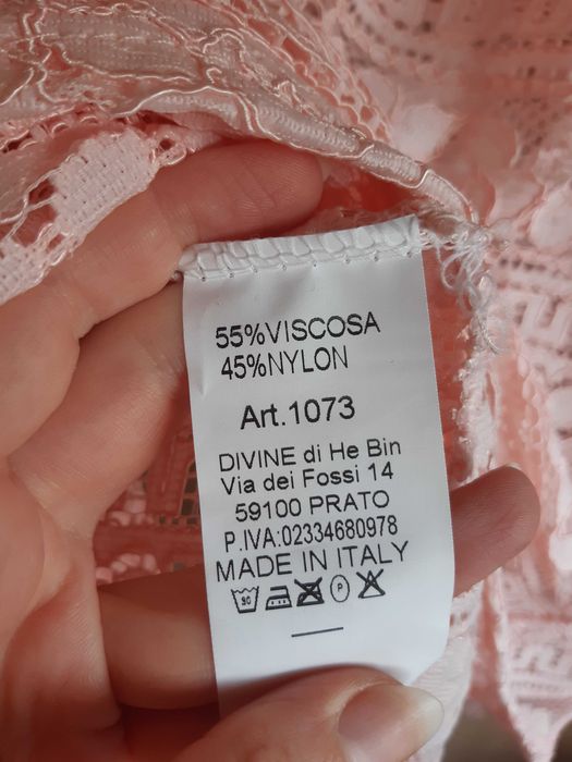 Sukienka tunika koronkowa włoska ażurowa różowa