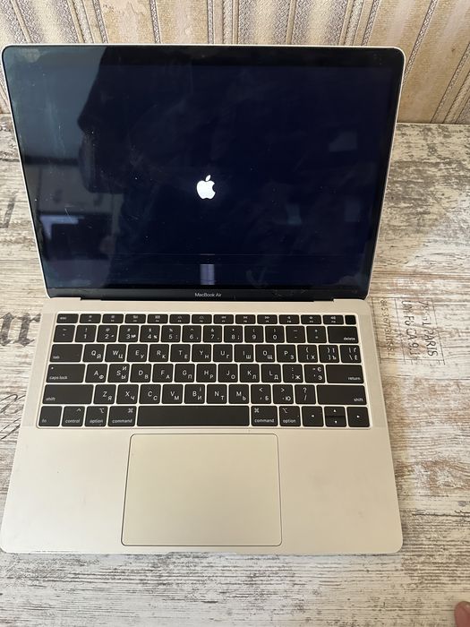 MacBook Air 2018г