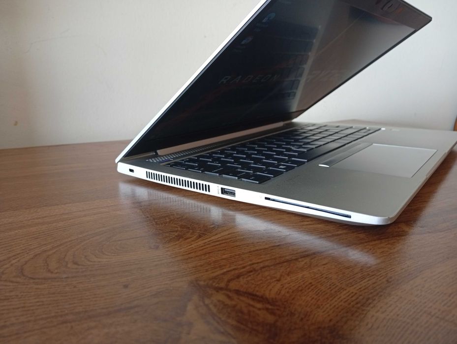 HP 745G6 RYZEN 5 PRO 3500U + 12GB RAM + SSD
