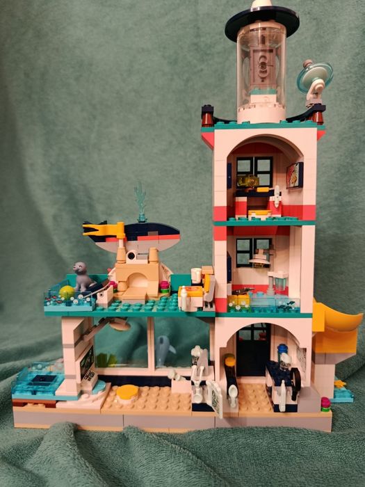 Lego 41380 Centrum ratunkowe w latarni morskiej