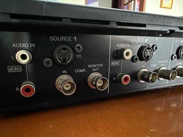 Panasonic digital AV mixer WJ-AVE5 Com gerador de caracteres WJ-TTL5