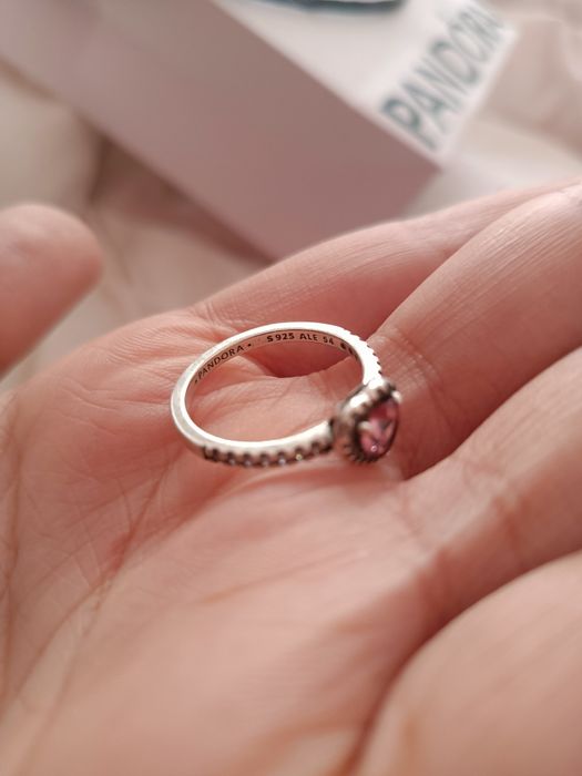 Anel da Pandora usado a pouco tempo