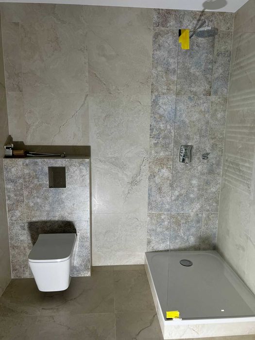 3 pokoje w apartamentowcu