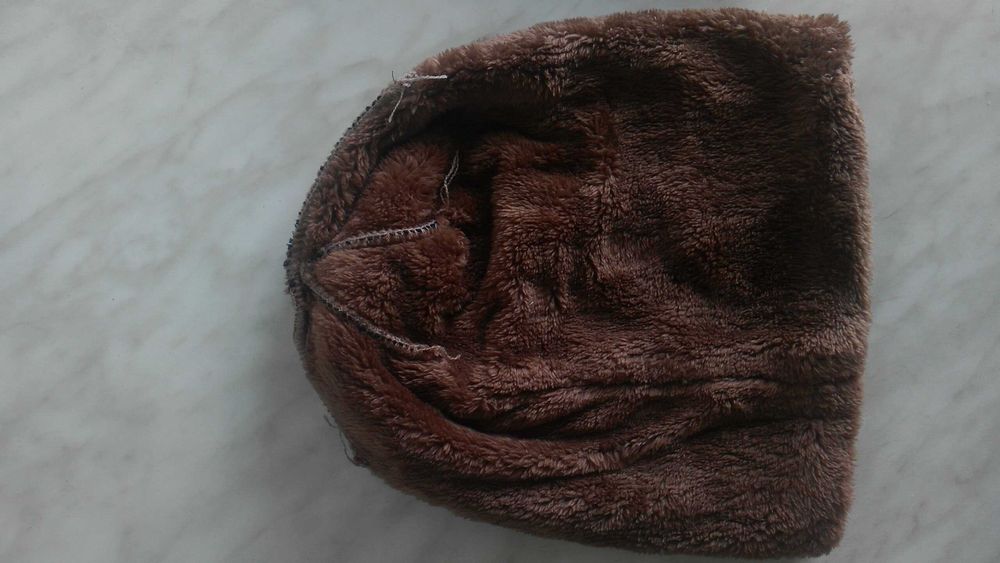 Шапка зимняя,шапка утеплённая.