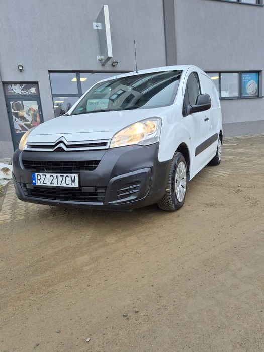 Citroën Berlingo  Citroen Berlingo 1.6 HDI - 2015 Rok - Sprawny I Gotowy Do Pracy