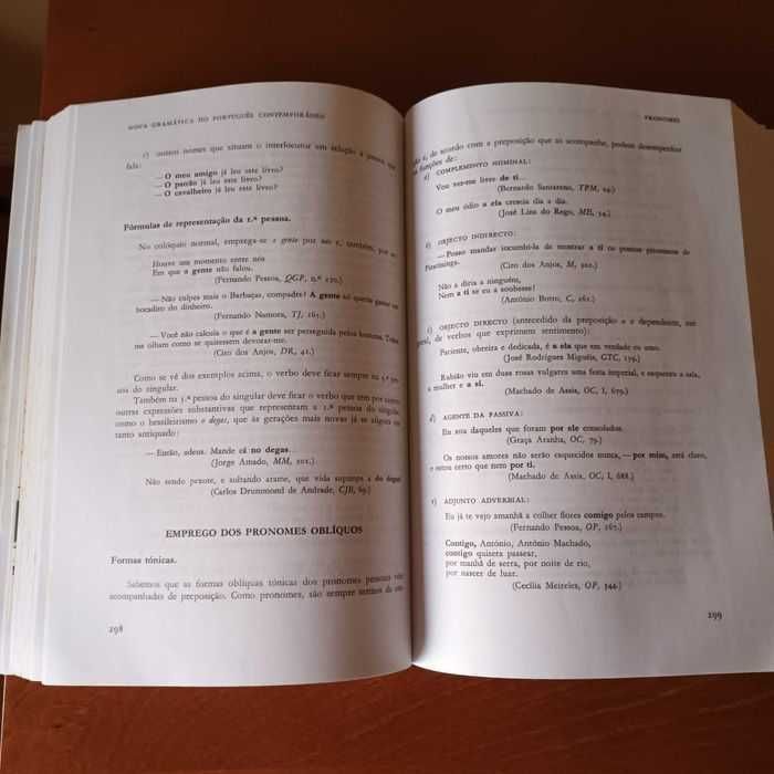 Gramática de Português Contemporâneo