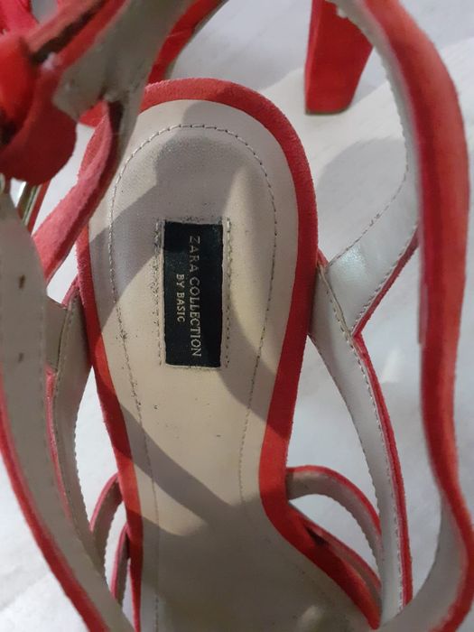 Sapatos de Salto Alto Zara Tamanho 38