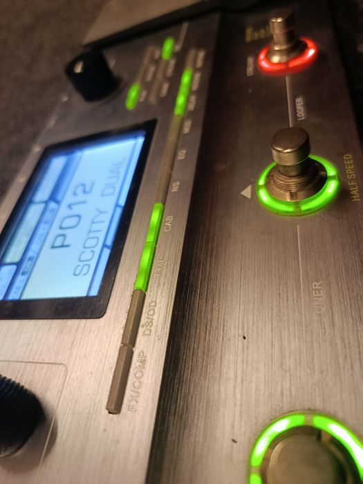 Pedaleira Multi-Efeitos Mooer GE 200