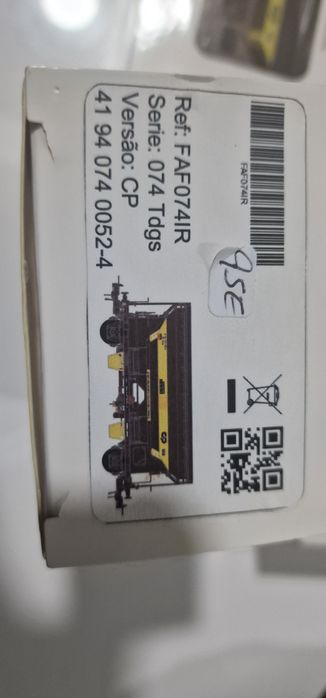 Locomotivas novas em caixa  ler texto.