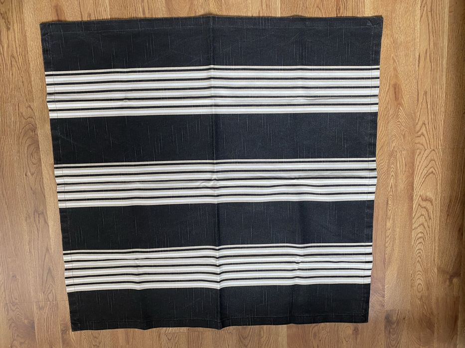 Bieżnik firmy Dekoria