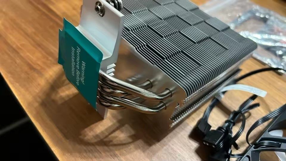 Продам кулер башня для процессора deepcool ag400 argb,am4,am5, lga1700