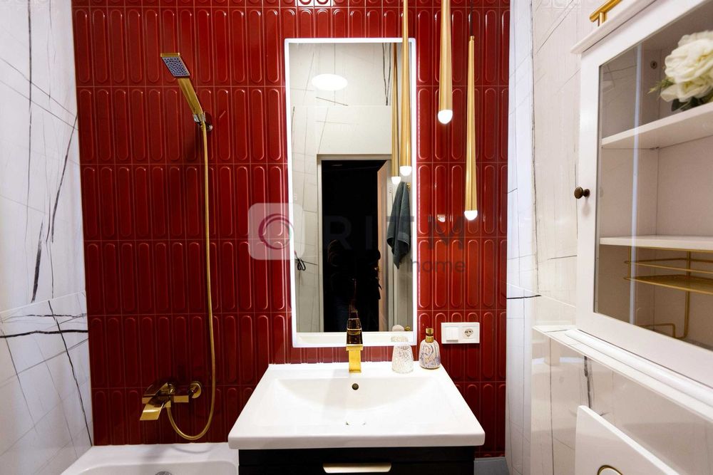 Продаж однокімнатна квартира Шевченківський район.