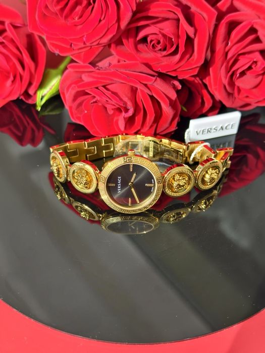 Жіночий годинник Versace