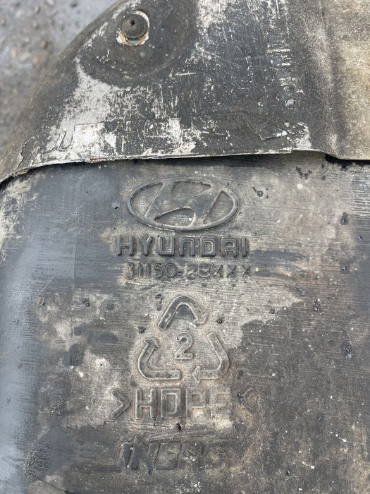 Бак топливный Hyundai Santa Fe Бак паливний 2006- 2009