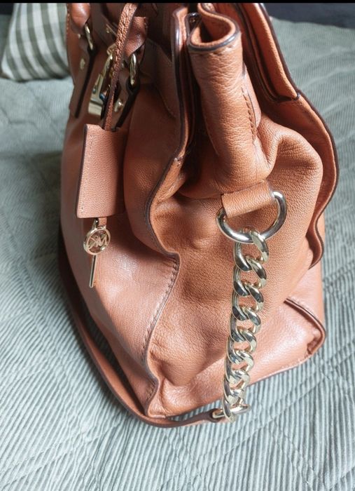 Michael Kors duża torebka ze skóry naturalnej
