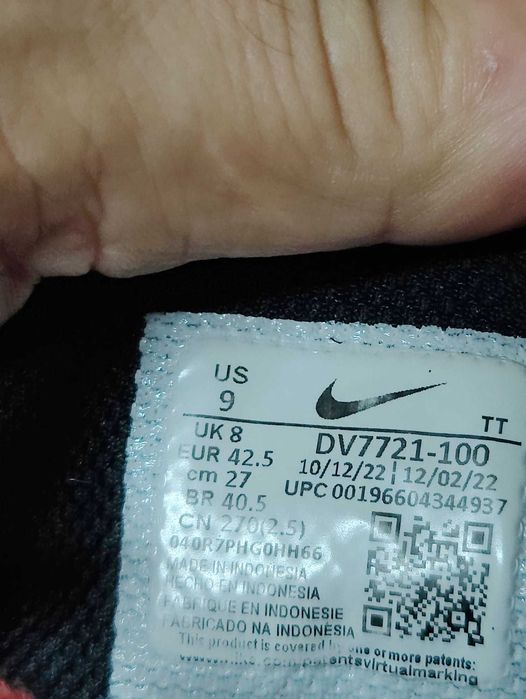 Sapatilhas Nike Air tam. 42,5 em muito bom estado.