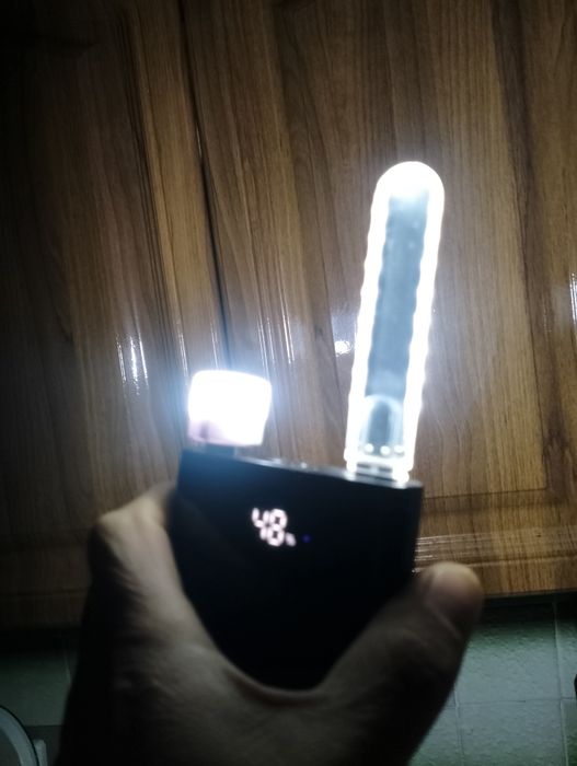 Фонарик U518 на диоде Т6 + 2 лампочки  в подарок