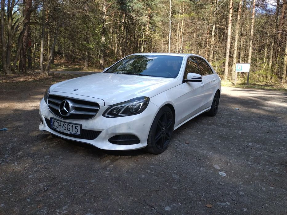 Mercedes-Benz Klasa E Mercedes W212 benzyna w jednych rękach od 7 lat