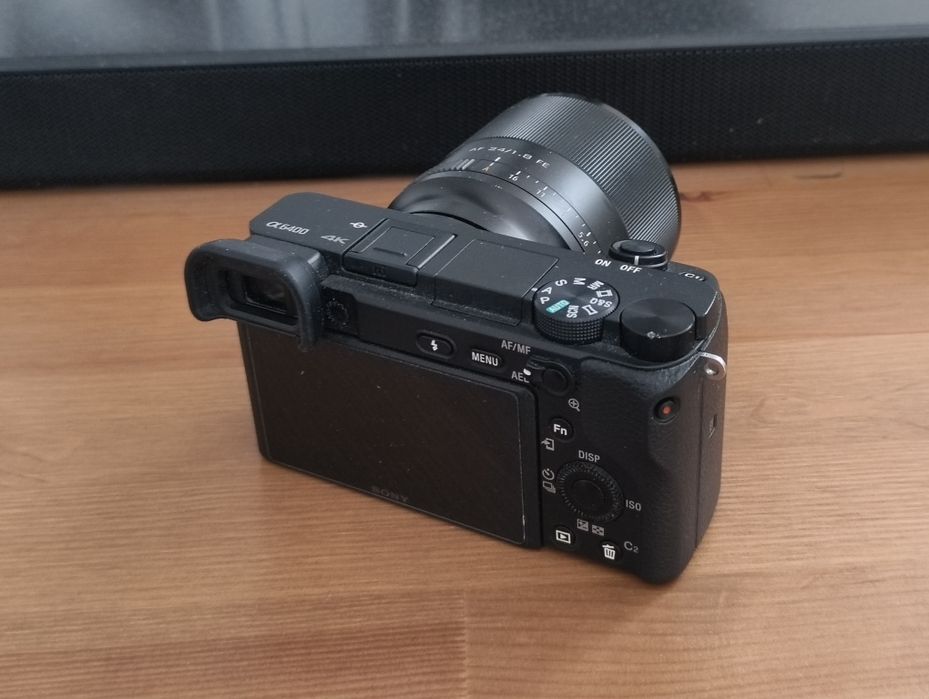 Sony a6400 + Viltrox 24/1.8