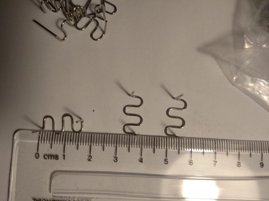 Скоба для паяльника по пластику 0.8мм.500шт.