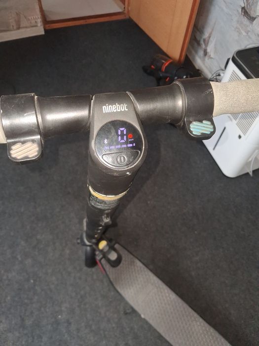 Электросамокат Ninebot by Segway