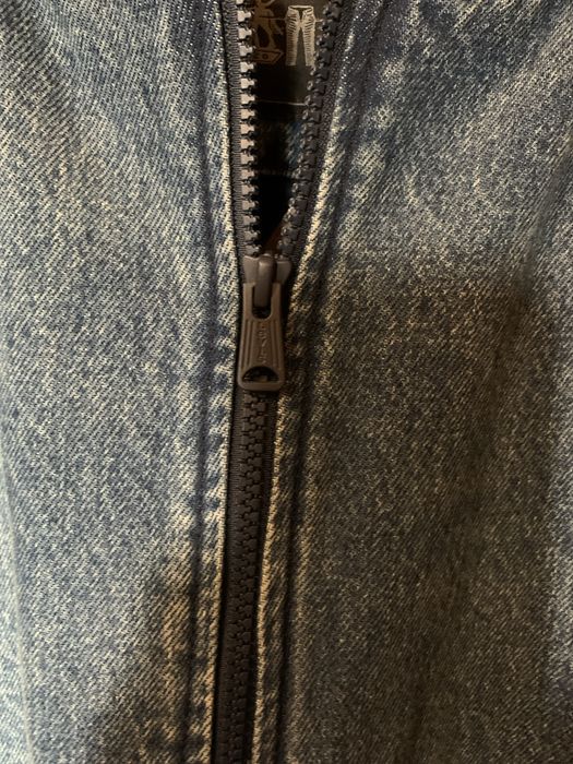 Levis нова куртка