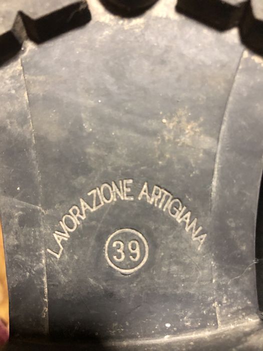 Стильні  шкіряні чобітки демі