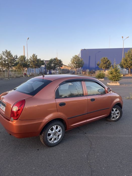 Продам автомобиль, CHERY.
Автомобиль на полном ходу, вложений не требует ,авто полностью обслужен .был произвиден  не большой кузовной ремонт .заменены пороги  обработан анти гравием .окрашен  ,
Заменены расходники , новая зимняя резина , новый АКБ .оснащен кондиционером, гидроусилителя электро пакет,центральный замок  пробег на фото реальный.не плохой рабочий  надежный не требующий больших затрат сел поехал как для китайца даже очень не плохо.
Торг уместен .